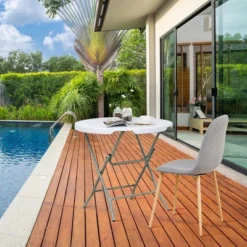 Costway 32'' Round Folding Table Portable & Lightweight Table For Indoor & Outdoor Use White